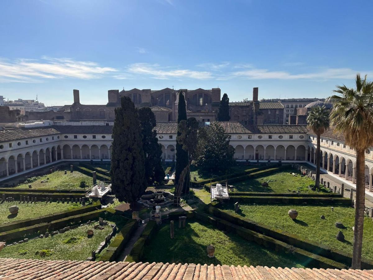 Camera X2 Con Magnifica Vista Sul Chiostro Di Michelangelo E Le Terme Di Diocleziano Рим Екстер'єр фото
